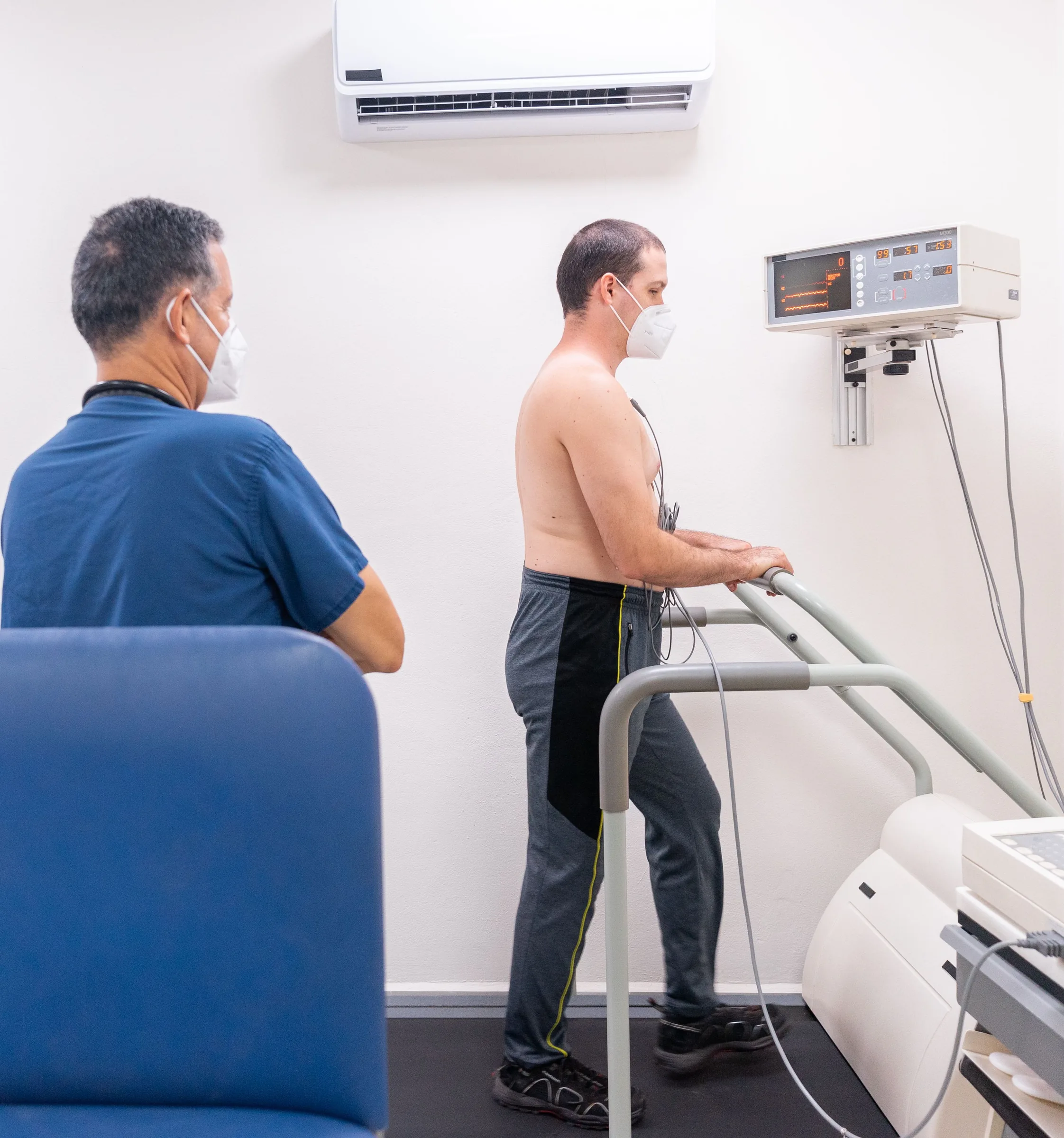 A functional assessment with vital-sign monitoring